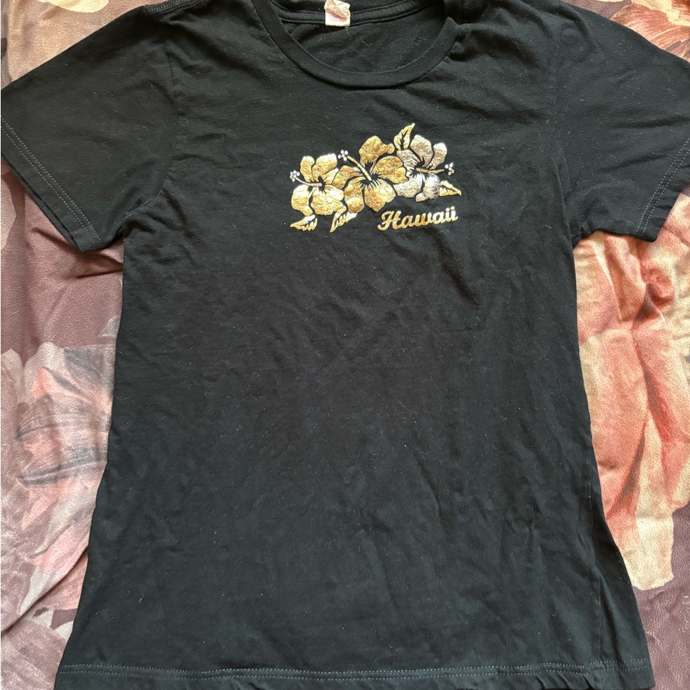Hawaii Black Floral Women's Top - Picture 4 of 7